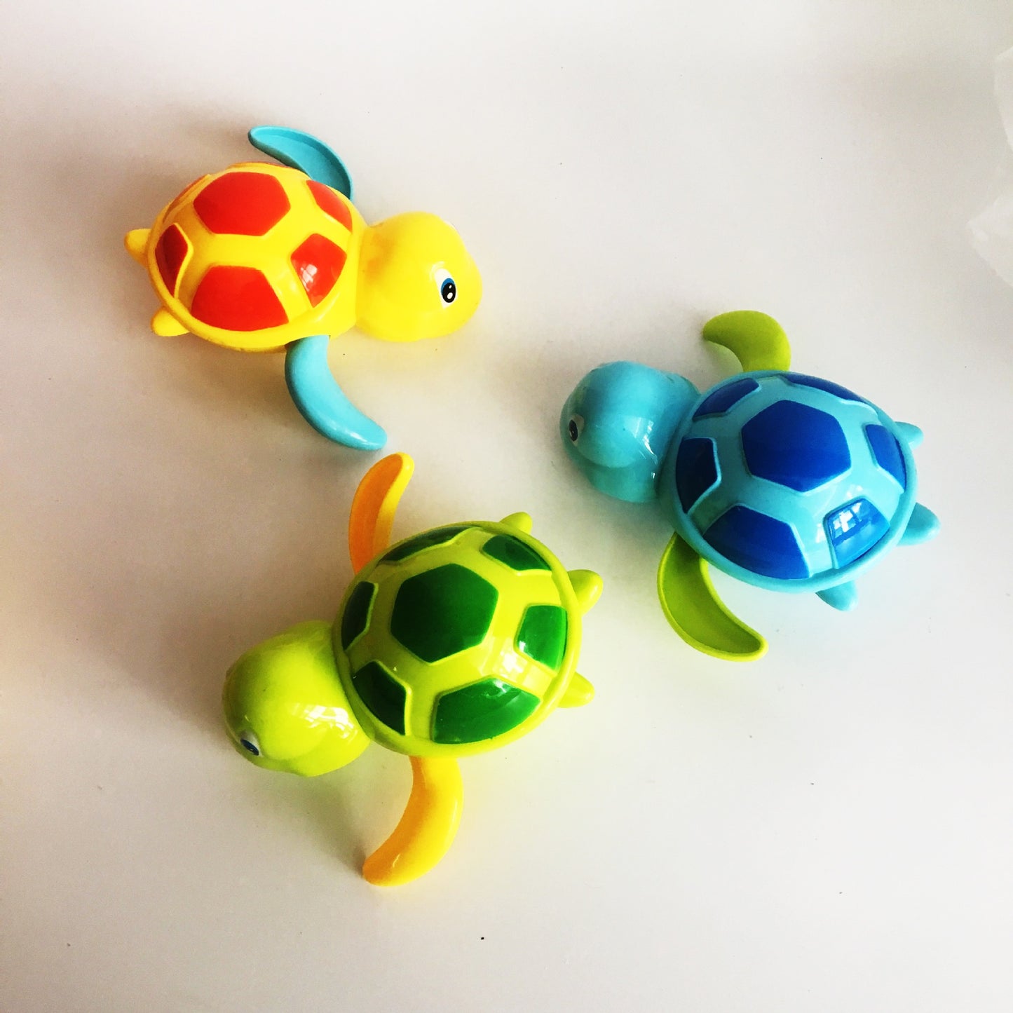 Baby Bath Wind-Up Turtle Toys Swimming Pool Cute Tortoise