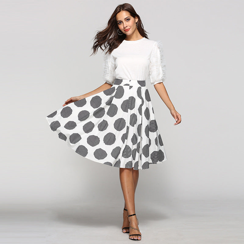 Large Polka Dot Round Slim Fit Mid-Length Skirt With Large Hem